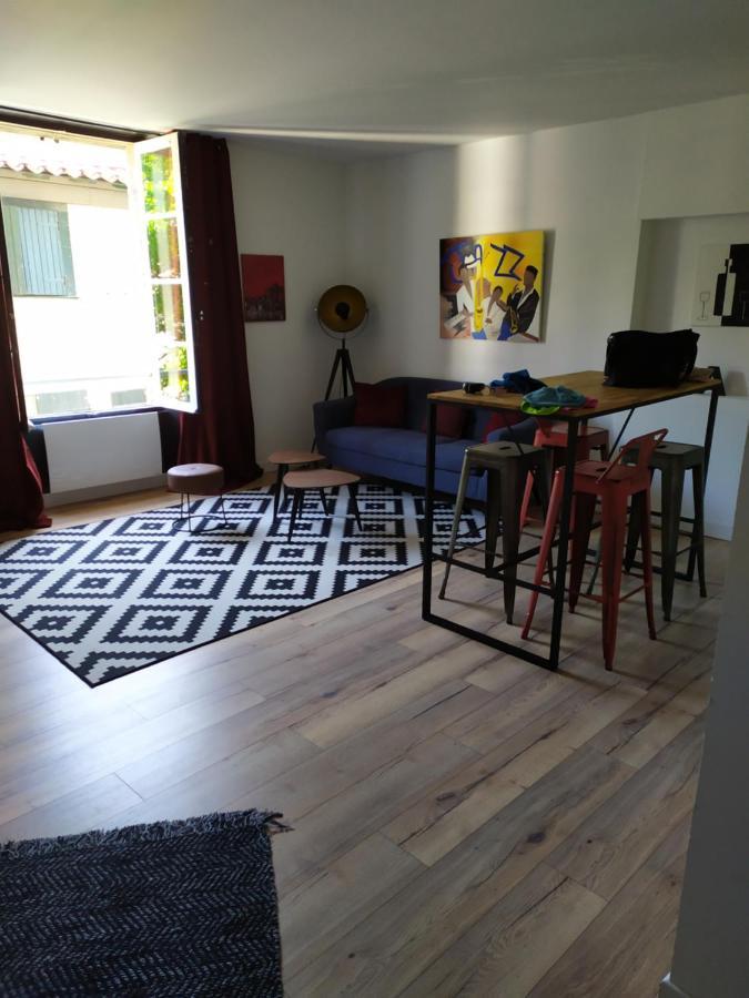 Cocon Au Coeur Du Petit *